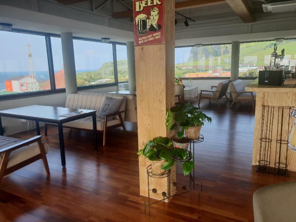 Blue Mountain Hotel Songsan-ni Εξωτερικό φωτογραφία